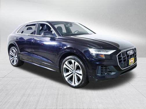 Orca Black Metallic 2019 Audi Q8 3.0T Premium