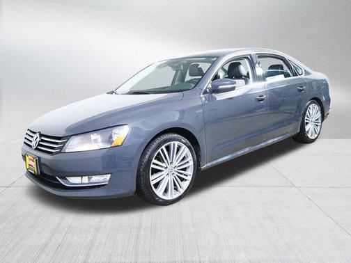 2014 Volkswagen Passat 1.8T Auto Sport