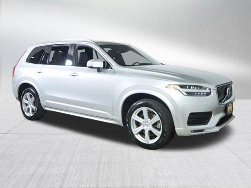 2020 Volvo XC90 T5 Momentum