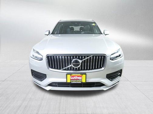 2020 Volvo XC90 T5 Momentum