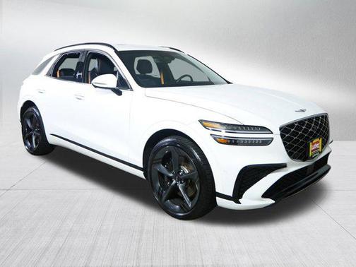 Uyuni White 2026 Genesis GV70 3.5T Sport Prestige