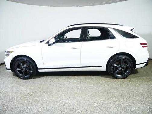 Uyuni White 2026 Genesis GV70 3.5T Sport Prestige