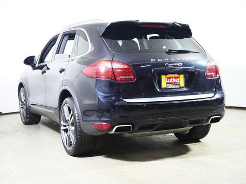 2013 Porsche Cayenne Cayenne