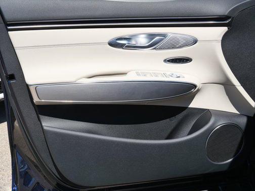 Capri Blue 2026 Genesis GV70 2.5T Select