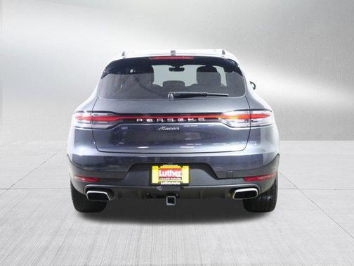 2019 Porsche Macan AWD
