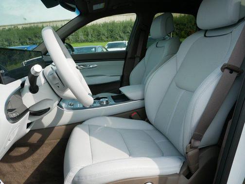 2026 Genesis Electrified GV70 Standard