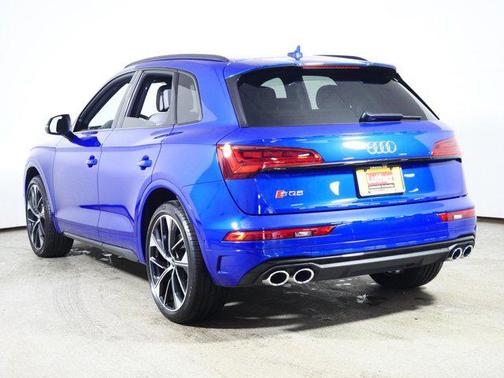 Ultra Blue Metallic 2022 Audi SQ5 3.0T Prestige