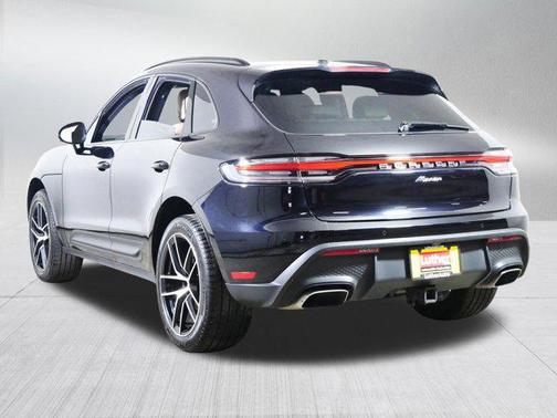 2023 Porsche Macan T