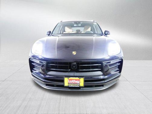 2023 Porsche Macan T