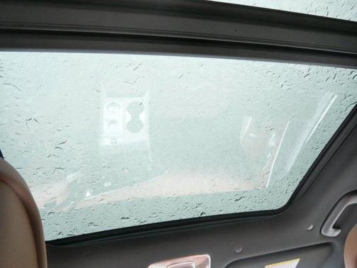 Uyuni White 2026 Genesis GV70 2.5T Advanced