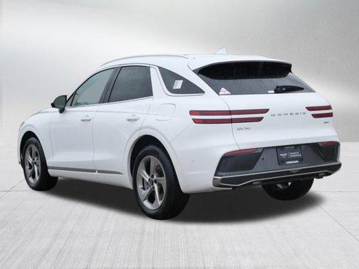 Uyuni White 2026 Genesis GV70 2.5T Advanced