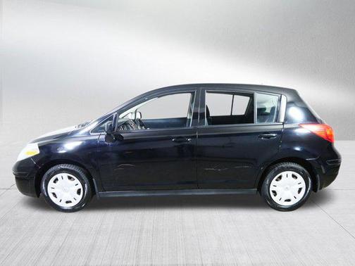 2010 Nissan Versa 1.8 S
