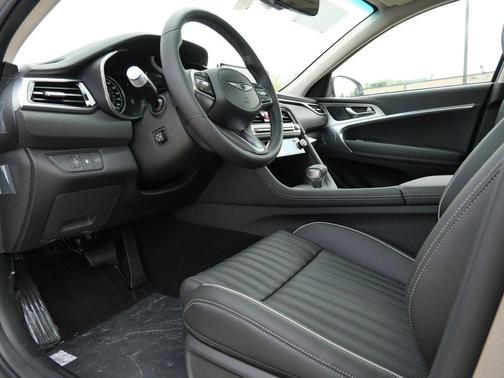Savile Silver 2026 Genesis G70 2.5T AWD Prestige