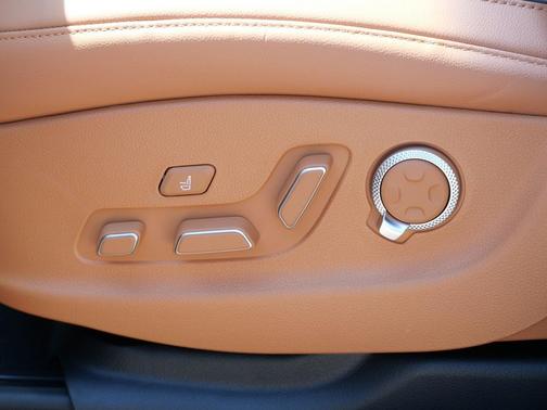 Storr Green Matte 2026 Genesis GV80 2.5T