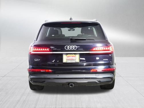 Orca Black Metallic 2021 Audi Q7 55 Premium Plus