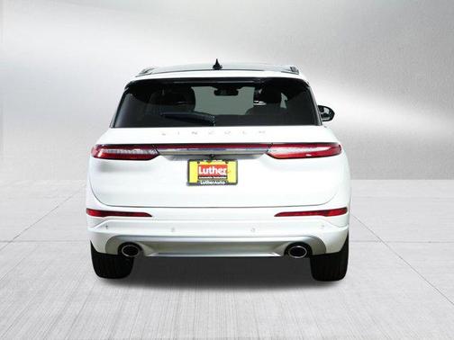 Pristine White Metallic Tri-Coat 2022 Lincoln Corsair Reserve