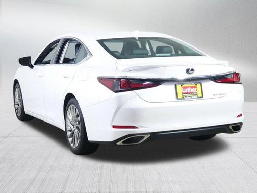 2023 Lexus ES 350 Ultra Luxury