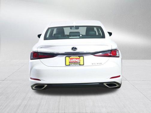 2023 Lexus ES 350 Ultra Luxury