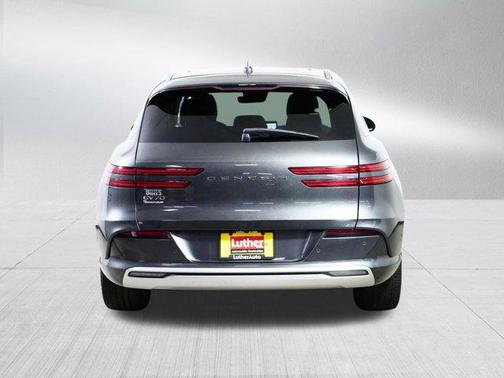 Makalu Gray 2025 Genesis Electrified GV70 Advanced AWD