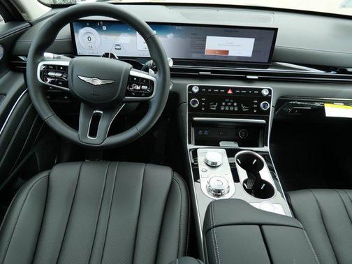 Makalu Gray 2026 Genesis GV80 2.5T