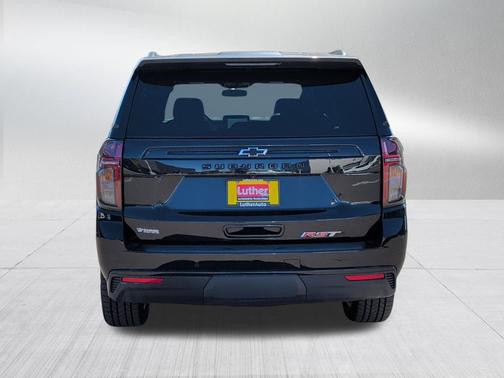 Black 2023 Chevrolet Suburban RST
