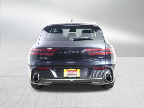 2022 Genesis GV70 2.5T AWD
