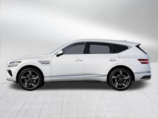 Alta White 2027 Genesis GV80 3.5T