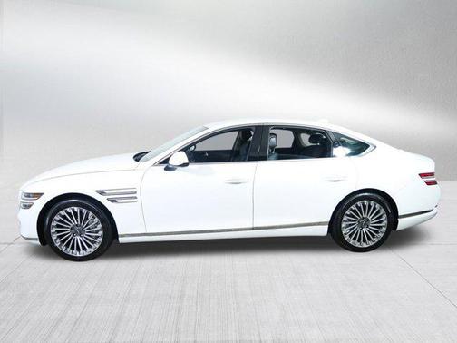 2024 Genesis Electrified G80 Advanced