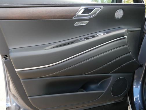 Ceres Blue 2027 Genesis GV80 2.5T