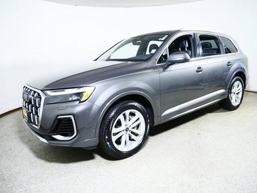 Samurai Gray Metallic 2025 Audi Q7 55 Premium Plus