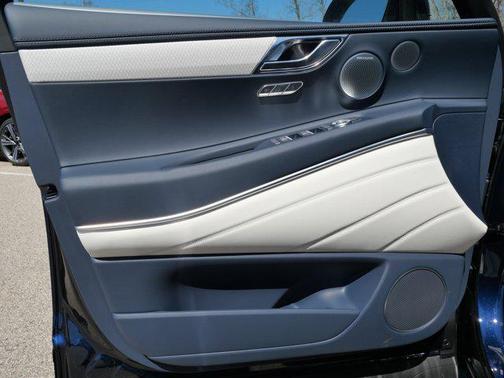 Capri Blue 2026 Genesis GV80 3.5T