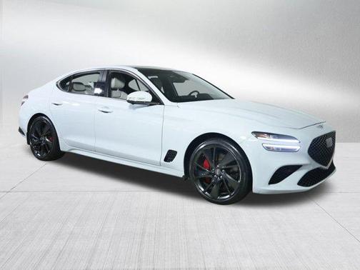 2022 Genesis G70 3.3T AWD