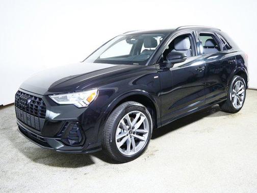 Mythos Black Metallic 2024 Audi Q3 45 S line Premium Plus