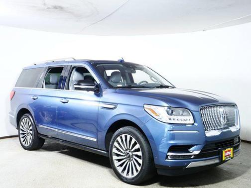 Blue Diamond 2018 Lincoln Navigator Reserve