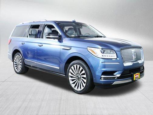 Blue Diamond 2018 Lincoln Navigator Reserve