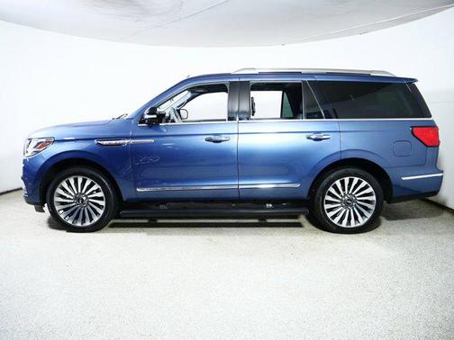 Blue Diamond 2018 Lincoln Navigator Reserve