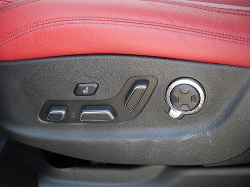 Savile Silver 2026 Genesis GV70 2.5T Sport Prestige