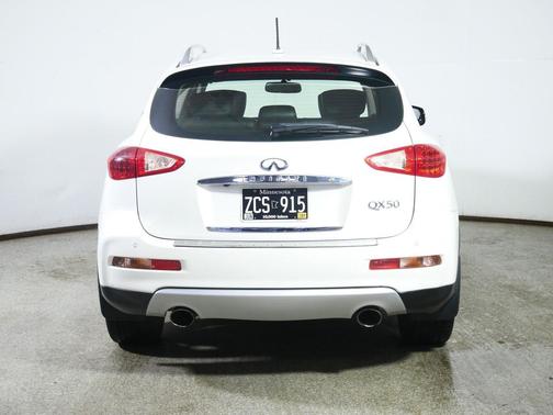 Majestic White 2017 INFINITI QX50 Base