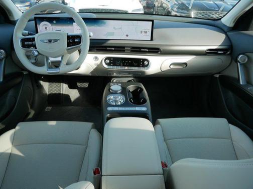 2026 Genesis GV60 19'