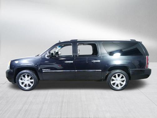 Carbon Black Metallic 2011 GMC Yukon XL Denali