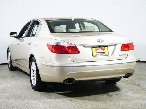 2010 Hyundai Genesis 3.8