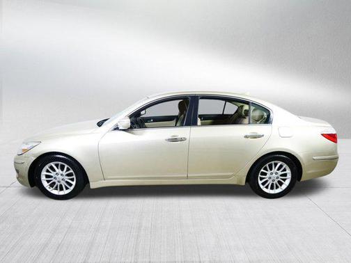 Champagne Beige Metallic 2010 Hyundai Genesis 3.8
