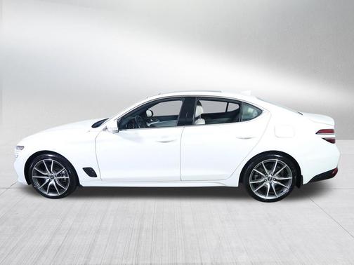 Alta White 2022 Genesis G70 2.0T AWD
