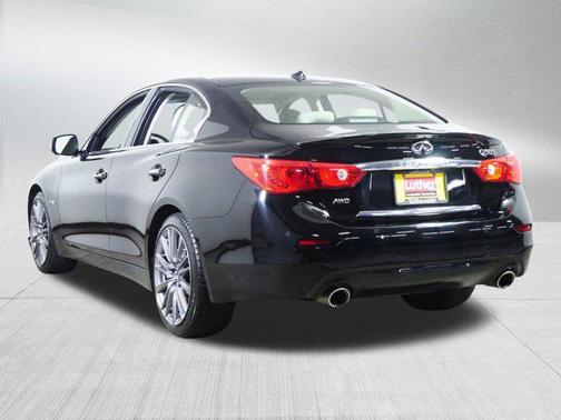 2016 INFINITI Q50 3.0t RED SPORT 400