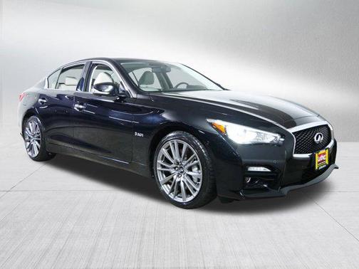 2016 INFINITI Q50 3.0t RED SPORT 400