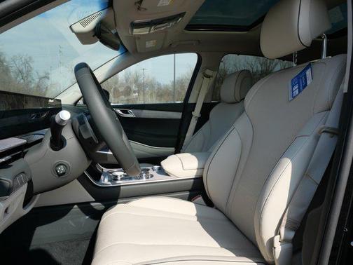 2026 Genesis GV80 2.5T