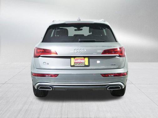 2023 Audi Q5 45 S line Premium