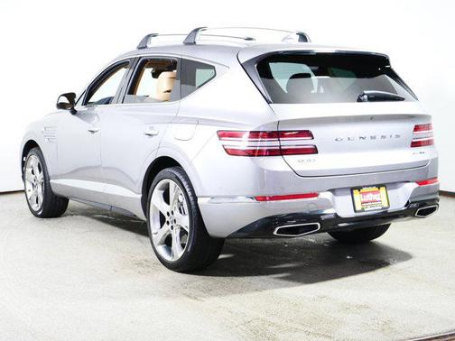 Savile Silver 2023 Genesis GV80 3.5T