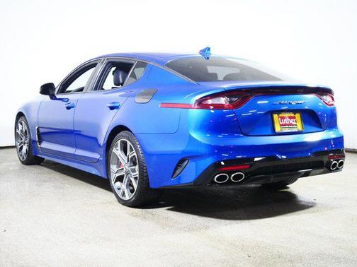 2020 Kia Stinger GT2