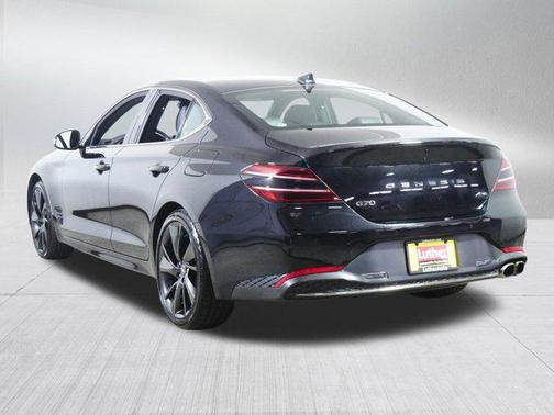 2023 Genesis G70 2.0T AWD